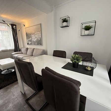 Bückeburg Fachwerkhaus Mit 2 Getrennten Schlafzimmern, Wohnzimmer Und Kueche מראה חיצוני תמונה