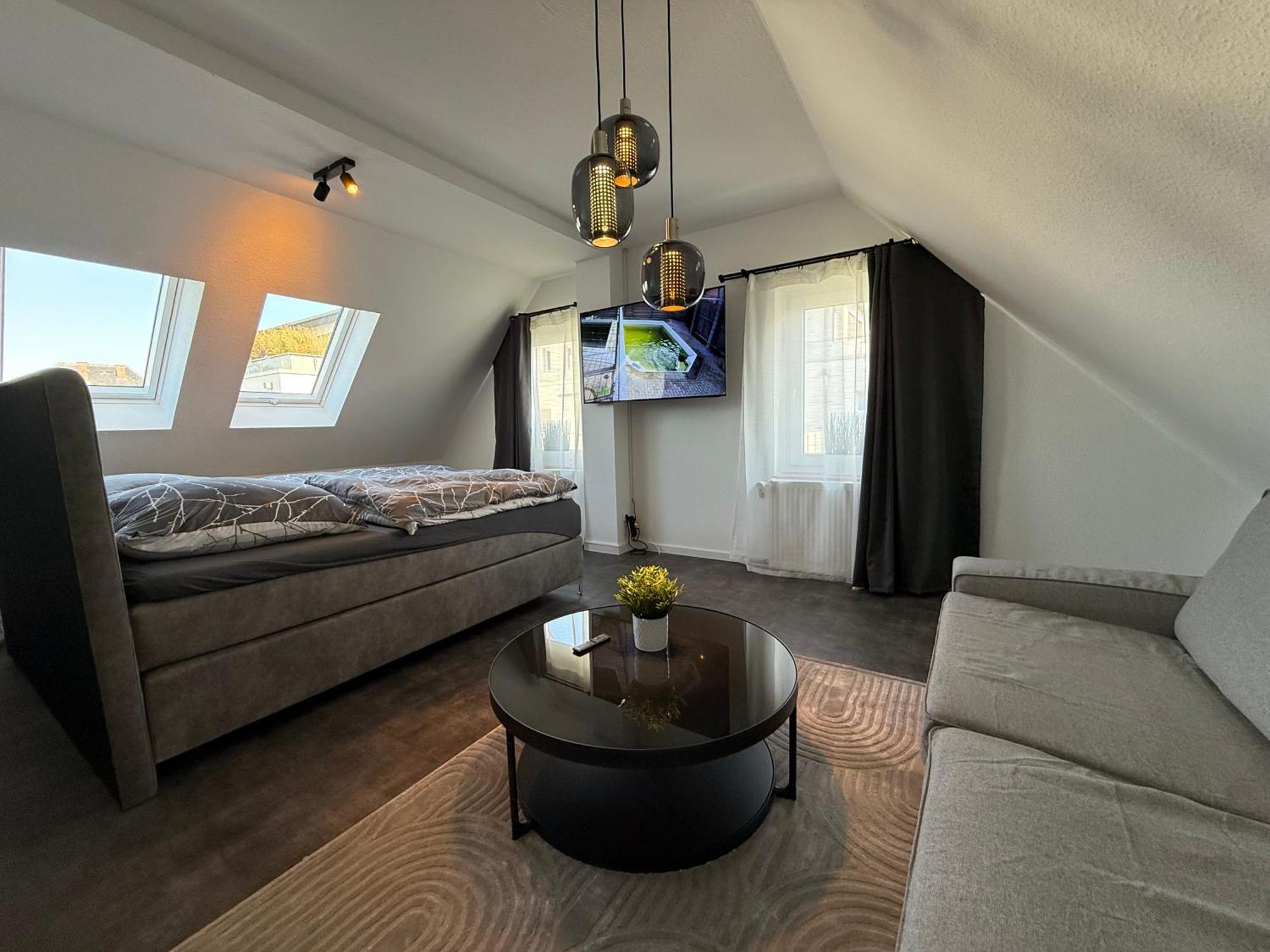 Bückeburg Fachwerkhaus Mit 2 Getrennten Schlafzimmern, Wohnzimmer Und Kueche מראה חיצוני תמונה