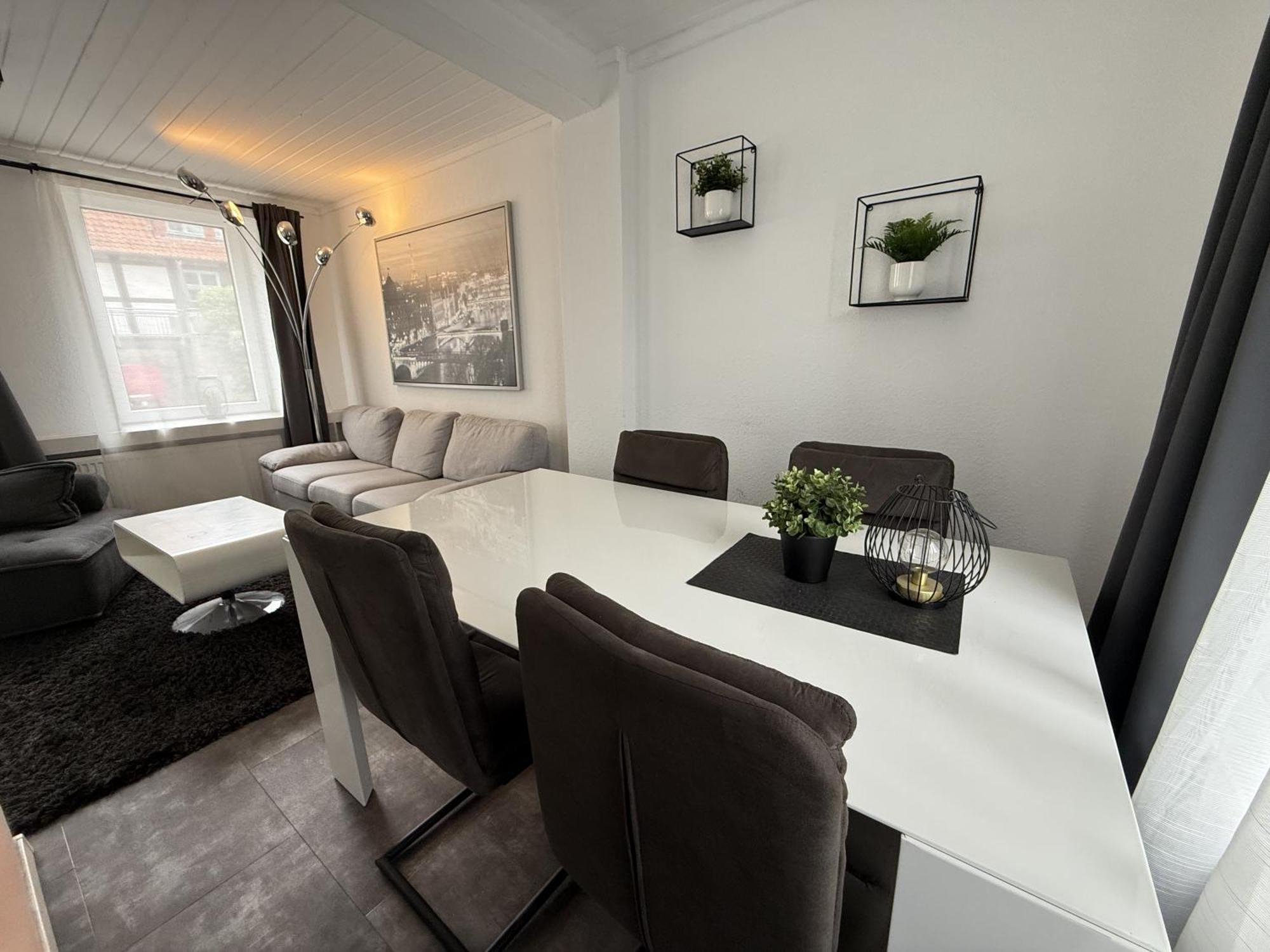 Bückeburg Fachwerkhaus Mit 2 Getrennten Schlafzimmern, Wohnzimmer Und Kueche מראה חיצוני תמונה
